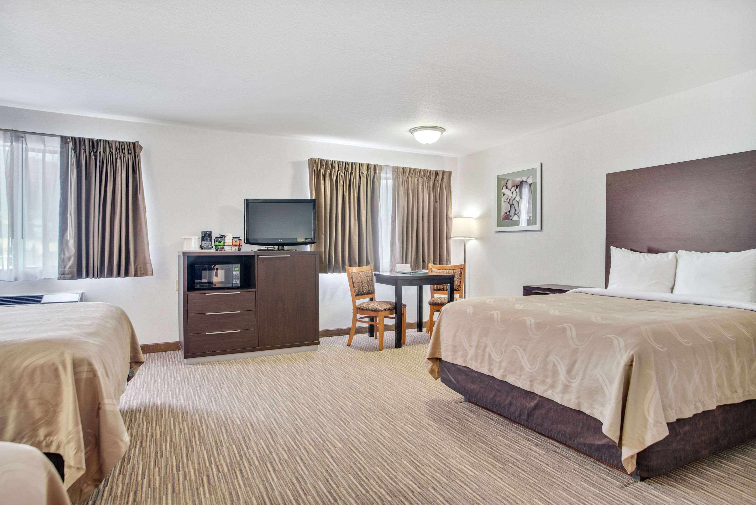 Everspring Inn & Suites Хилл-Сити Экстерьер фото