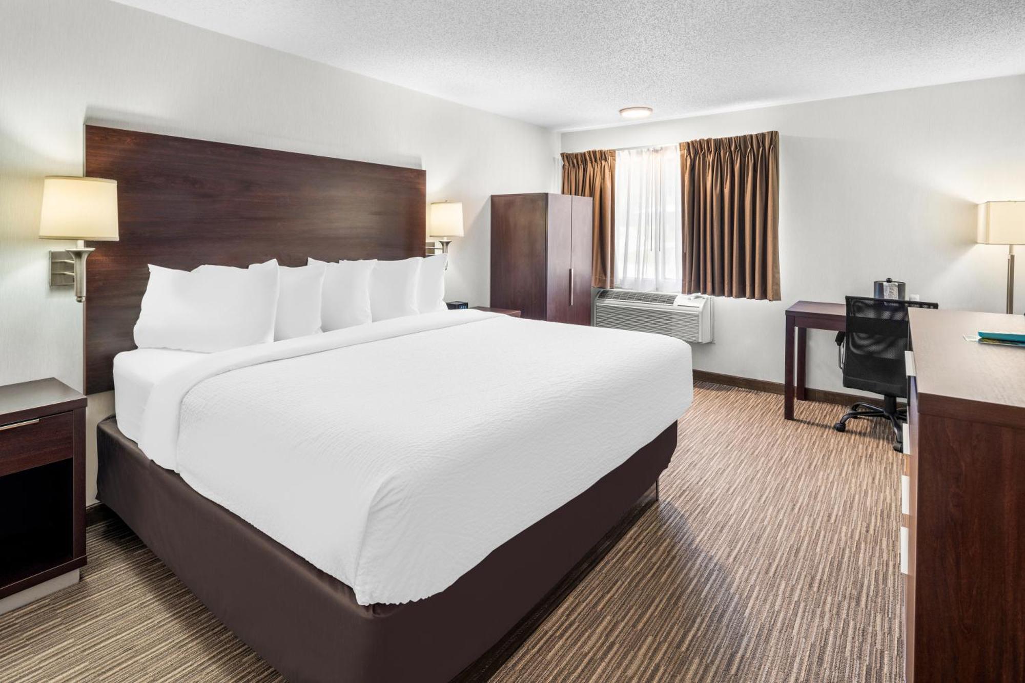 Everspring Inn & Suites Хилл-Сити Экстерьер фото