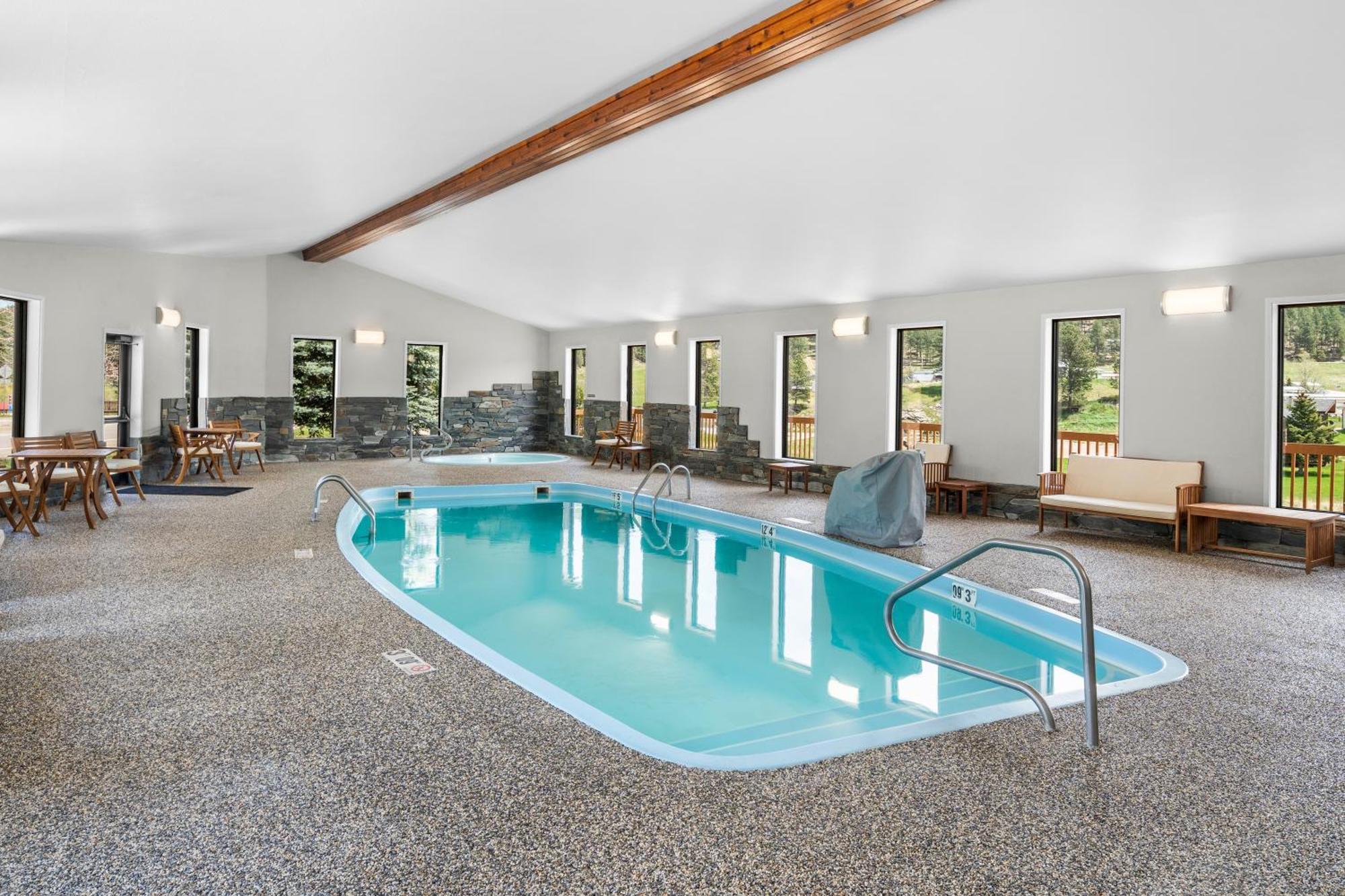 Everspring Inn & Suites Хилл-Сити Экстерьер фото
